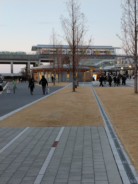 リニモの愛・地球博記念公園駅